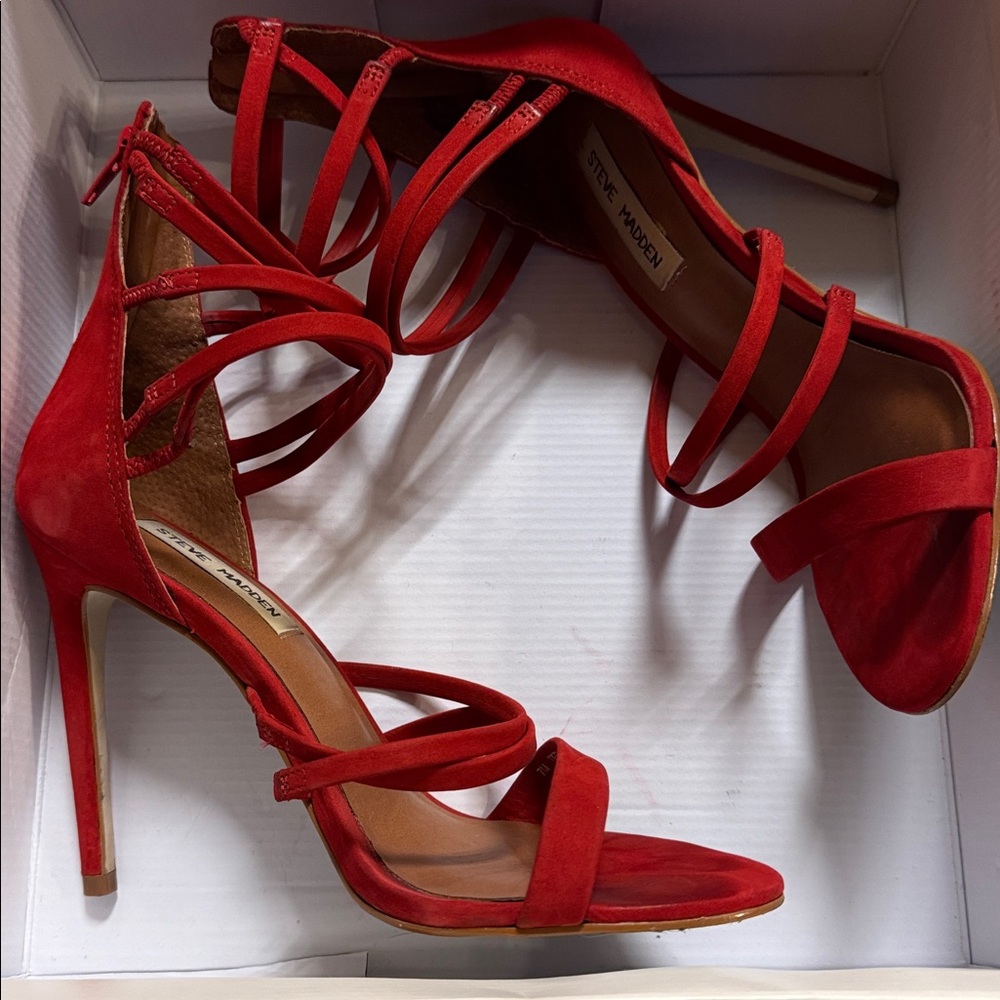 Steve Madden Red strappy heels - Picture 5 of 5